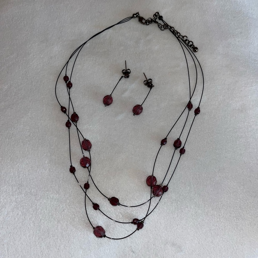 Purple matching necklace & earrings set